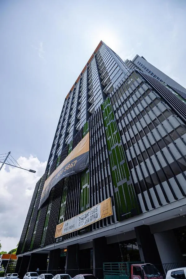 Beacon Executive Suites George Town Apartment