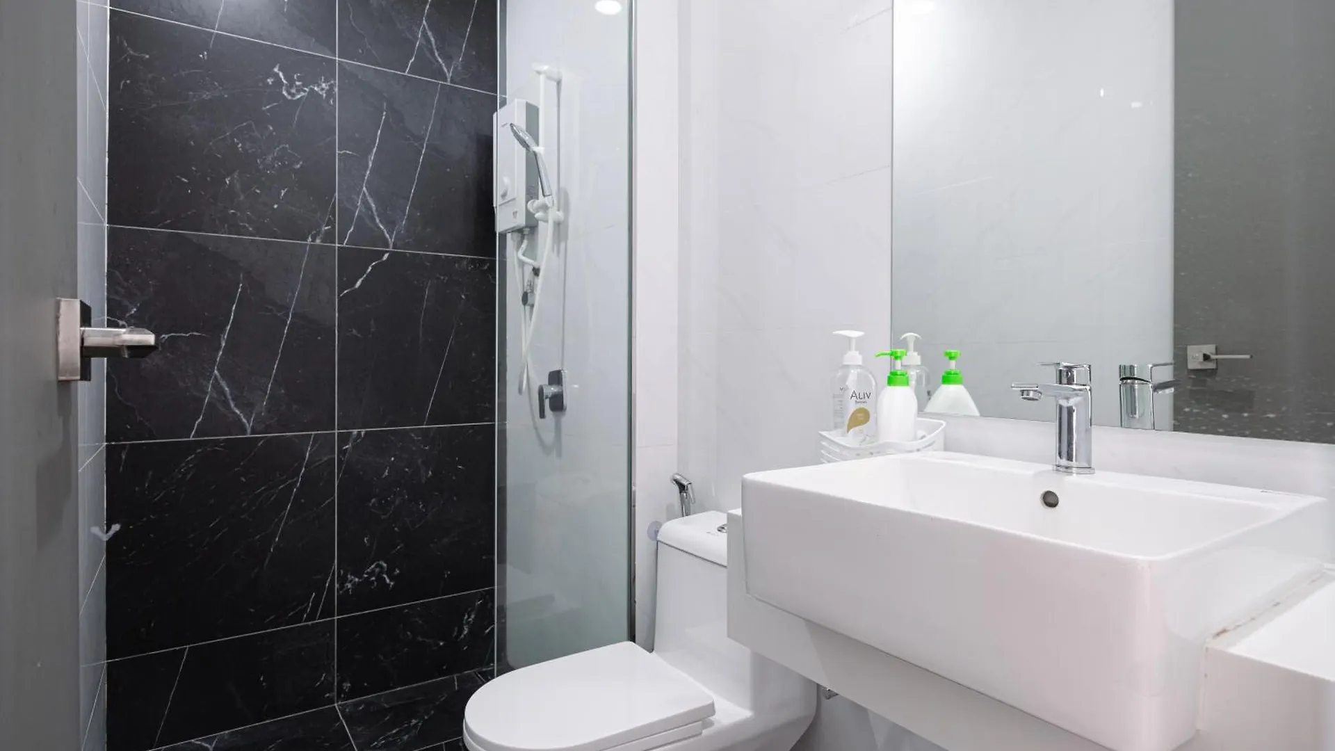 ג'ורג' טאון Beacon Executive Suites 0*, ג'ורג' טאון